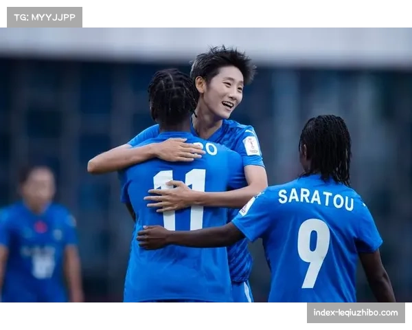 伊朗巴姆卡通女足亚冠首战憾负 防守反击战术执行显成效 伊朗巴姆卡通女足亚冠首战憾负 防守反击战术执行显成效